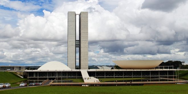 Congresso Nacional começa a avaliar a extinção da Justiça do Trabalho