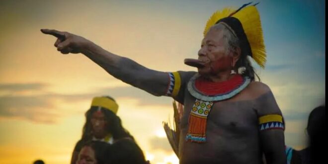 ‘Compromisso em defesa da Terra’: cacique Raoni convoca líderes indígenas e políticos para encontro em aldeia no Alto Xingu