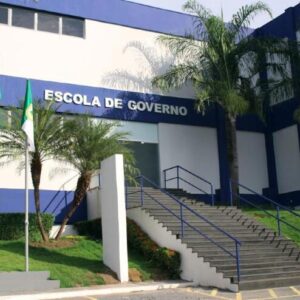Escola de Governo abre inscrições para três cursos presenciais em fevereiro; confira