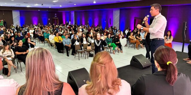 Estado e municípios debatem futuro da educação com encontro de formação em Cuiabá