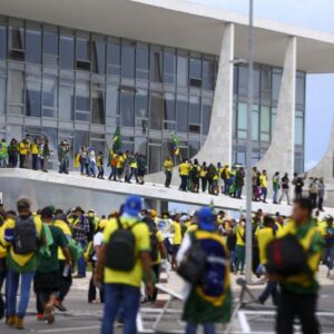 Descarte irregular de lixo volta a ocorrer em Alta Floresta após mutirão que retirou 29 toneladas