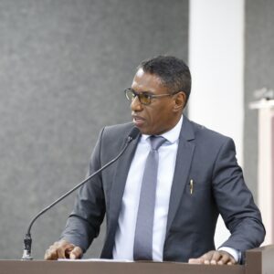 Polícia Militar conduz cinco faccionados e apreende brinquedos que seriam distribuídos por facção