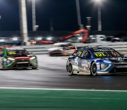 “Já corri 24h em Dubai e não vi essa iluminação nem lá; é maravilhosa”, afirma 1° campeão da Stock Car no Autódromo Internacional de MT