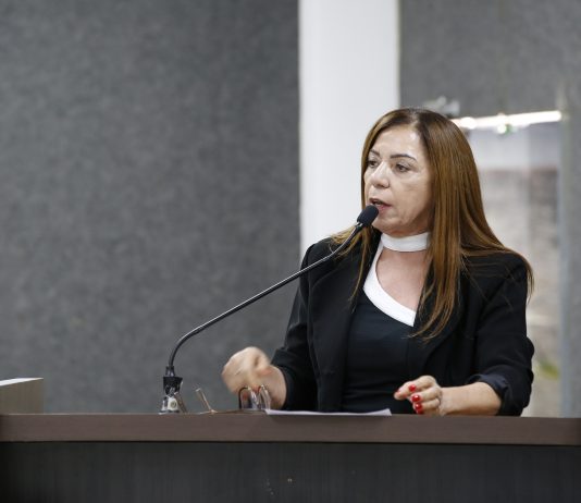 Câmara aprova indicação da vereadora Elisa Gomes para aquisição de terreno e criação de área de lazer no bairro São José Operário