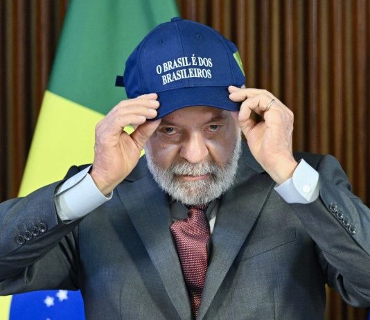 Presidente sanciona lei que amplia isenção do Imposto de Renda para renda de até R$ 5 mil
