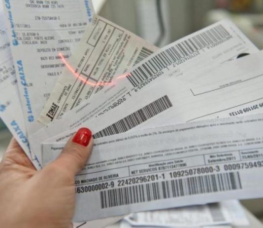 Lei obriga concessionárias a manter código de barras nas faturas e garante direito à conta impressa sem custo