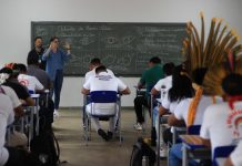 Unemat e MEC dialogam sobre expansão de cursos superiores para comunidades indígenas