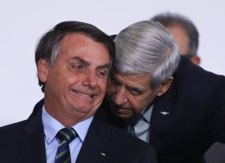 Augusto Heleno diz ao Exército que foi diagnosticado com Alzheimer em 2018