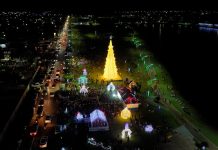 Acendimento das luzes de Natal encanta o nortão de MT em Matupá