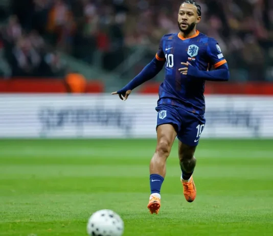 Corintianos cobram Memphis após gol pela Holanda: “Está faltando aqui”