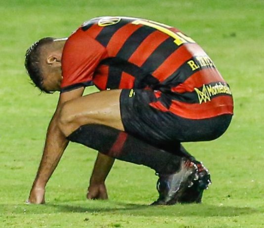 Flamengo goleia por 5 a 1 e rebaixa o Sport; Rubro-Negro assume liderança do Brasileirão