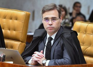 Advogado de Vorcaro se reúne com Mendonça sobre delação