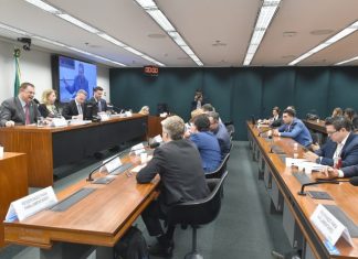 Conselho de Ética retoma depoimentos de testemunhas sobre ocupação do Plenário
