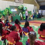 Em uma noite de emoção, a Escola Municipal Cristo Redentor Celebra a Formatura do Pré II