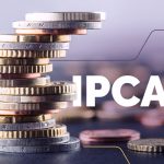 XP Investimentos revisa projeção do IPCA de 2025 para 4,3%, dentro do limite da meta