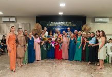 Miss e Mister 3ª Idade 2025 encantam o público em evento no CRAS Casa da Família