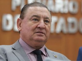 Deputado Nininho reconhece atuação do Intermat e entrega honrarias pelos 50 anos do instituto