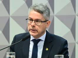 Senado aprova PL Antifacção com penas que podem chegar a 120 anos
