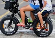 Novas regras para bikes elétricas e ciclomotores passam a valer em 2026