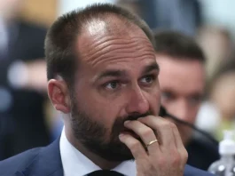 Eduardo Bolsonaro falta a interrogatório no STF e processo avança