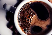 Tomar café sem açúcar traz benefícios para a saúde; veja quais