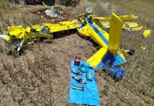 Corpo de Bombeiros realiza desencarceramento de corpo de vítima que ficou presa em ferragens após queda de avião agrícola