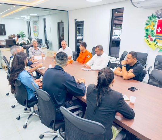 Secretaria de Cidade e forças de segurança debatem ações para futura campanha de conscientização no trânsito