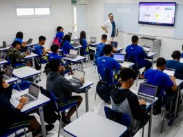 Seduc lança Laboratório de Letramentos para fortalecimento da alfabetização nos anos finais do Ensino Fundamental