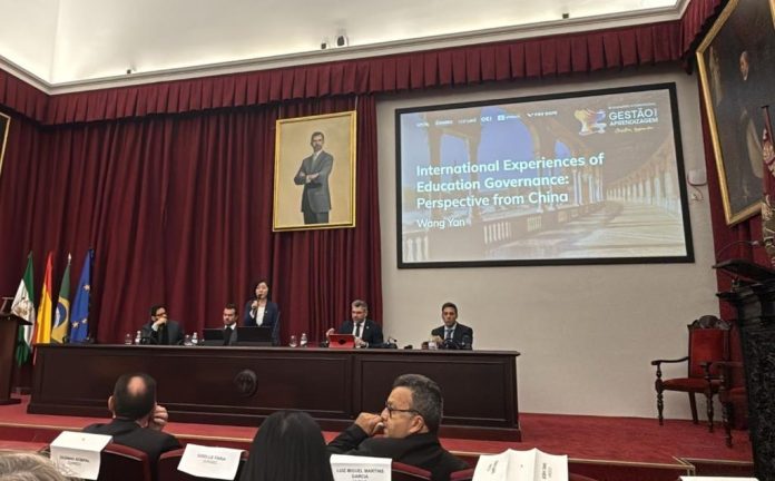 Seduc leva experiência da educação estadual a debate internacional sobre gestão da aprendizage