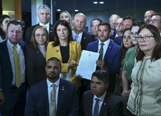 Bancada federal de Mato Grosso assina pedido de CPMI do Banco Master, com exceção de Emanuelzinho