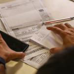 Salário mínimo de R$ 1.621 começa a ser pago nesta segunda