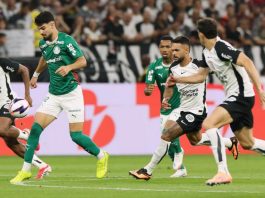 Palmeiras vence Corinthians e garante vaga nas quartas do Paulistão