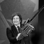 Argentina no limite: ajuste de Milei expõe fome, filas, crise social e risco a burros e agora gatos