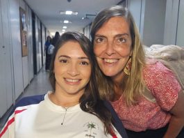 Laís Souza encontra paciente que voltou a andar após tratamento inovador