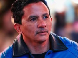 Manoel Gomes enfrenta fase difícil após perder fortuna e tenta reerguer carreira