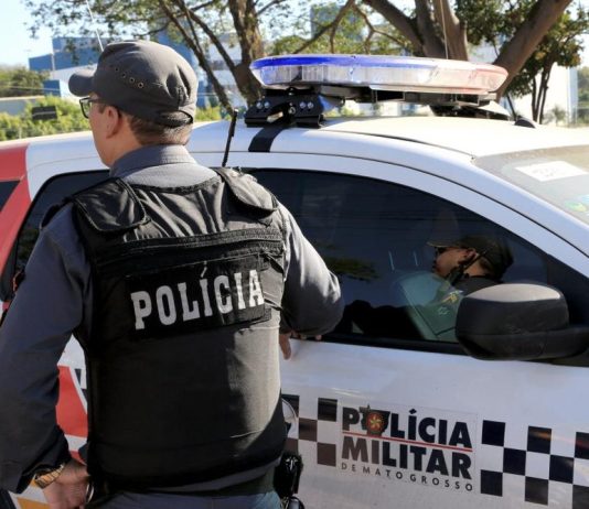 Polícia Militar prende suspeito após disparo de arma de fogo contra a filha adolescente