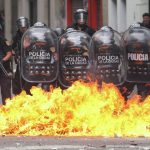 Reforma trabalhista de Milei muda regras na Argentina e aumenta jornada e salário dinâmico