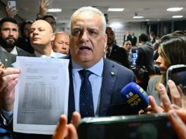 Lindbergh pede investigação da PF sobre denúncia de pedofilia contra Senador relator da CPMI