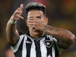 Não deu: Botafogo perde para Barcelona-EQU e é eliminado da Libertadores