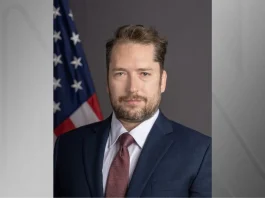 Na Papuda: Moraes autoriza visita de assessor de Trump a Bolsonaro
