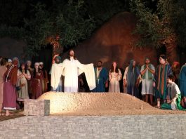 Governo de MT abre Auto da Paixão de Cristo com programação gratuita na Arena Pantanal