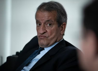 STF bloqueia até R$ 119 milhões em bens de Valdemar Costa Neto