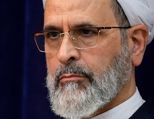 Irã anuncia aiatolá Alireza Arafi como líder supremo interino