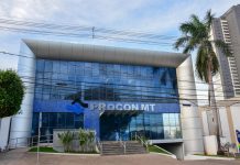 Procon-MT multa grupo varejista em mais de 5 milhões por publicidade enganosa e infrações contra os consumidores