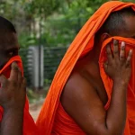 22 monges budistas são presos no Sri Lanka com mais de 110 kg de cannabis em mala dupla