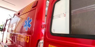 Capotamento de caminhonete deixa motorista ferido na MT-325