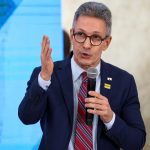 Zema é alvo de denúncia por trabalho escravo e exploração