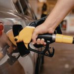 Governo aprova gasolina com 32% de etanol a partir de agosto no Brasil