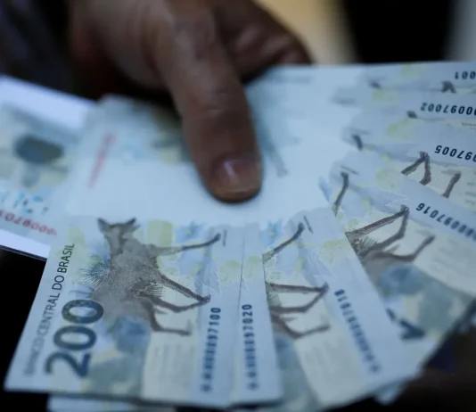 PIB cresce 0,5% no segundo trimestre, mas consumo das famílias recua