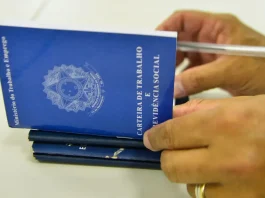 Manobra do PL tenta criar alternativa à CLT na PEC da escala 6×1